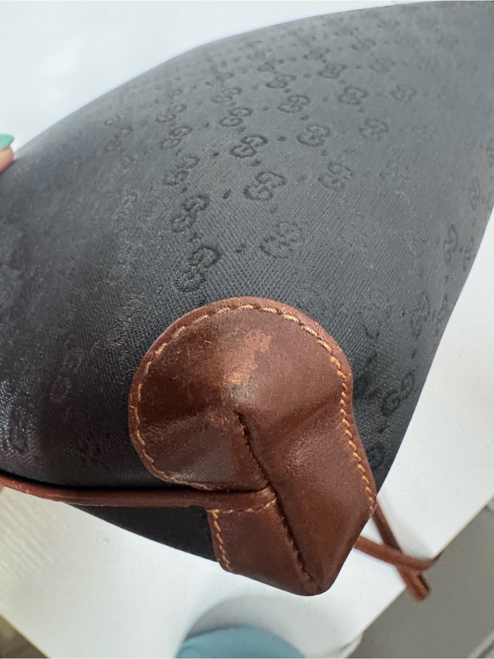 Gucci Black & Brown GG Monogram Crossbody - Picture 2 of 16
